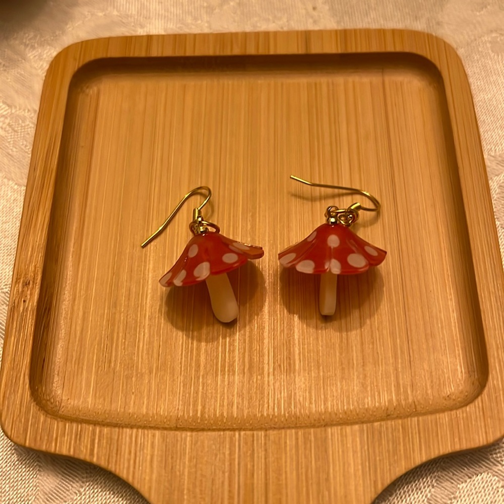 Adorable Mushroom 🍄 Dangle Earrings